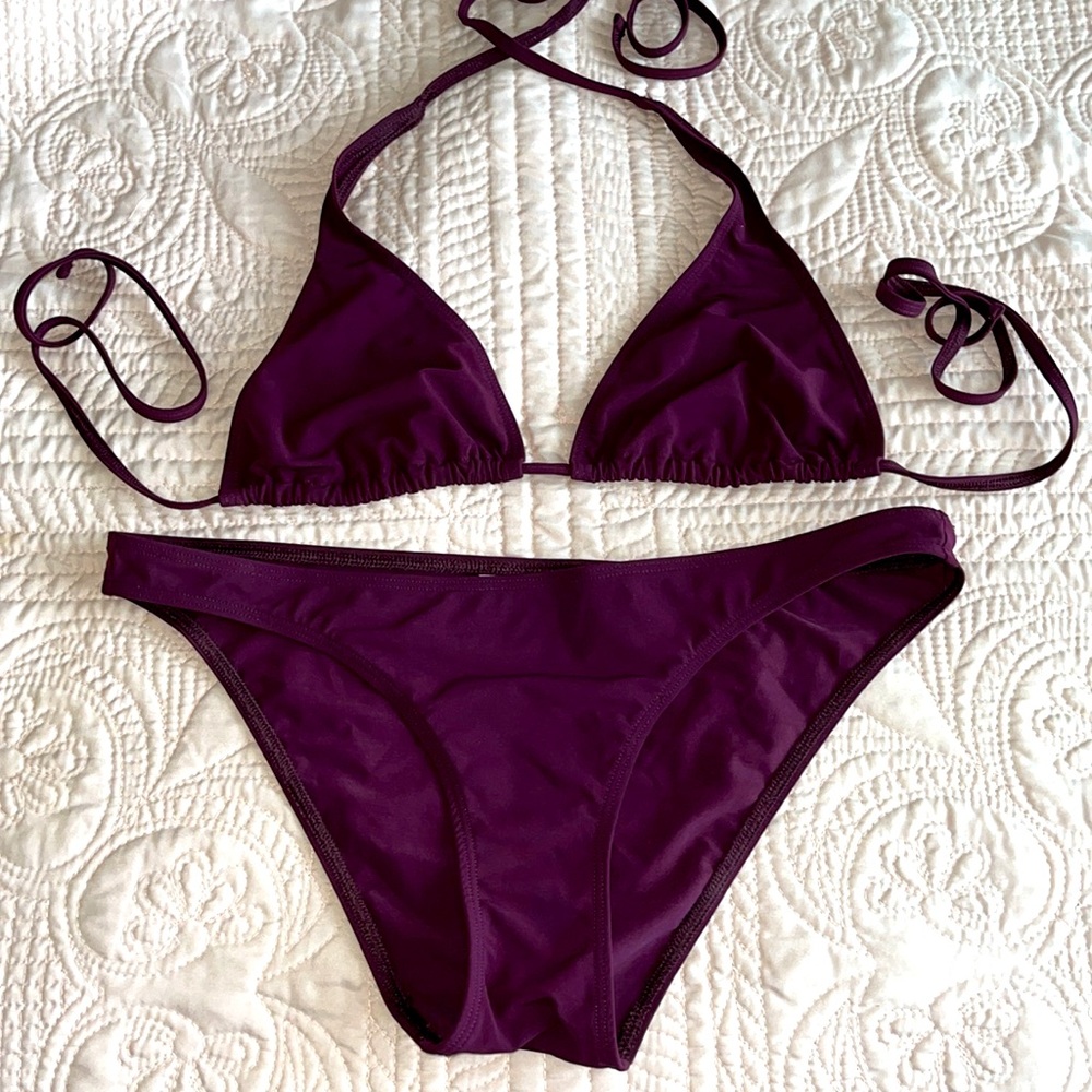 Flagpole Swim M Plum Eggplant purple 2 Piece triangle string Bikini USA made EUC